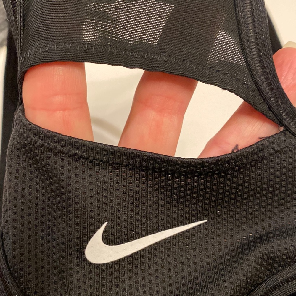 XS Nike mesh back Dri-Fit sports bra “Nike” signature logo white swoosh XSmall - Picture 8 of 11